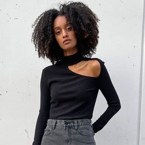 Oak + Fort Cut Out Top/Sweater in Size Small, Black